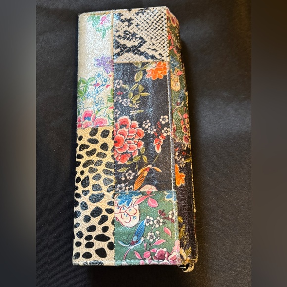 Patchwork Floral & Animal Print Wallet – Snap Closure, Multi-Pattern Boho - Picture 4 of 5